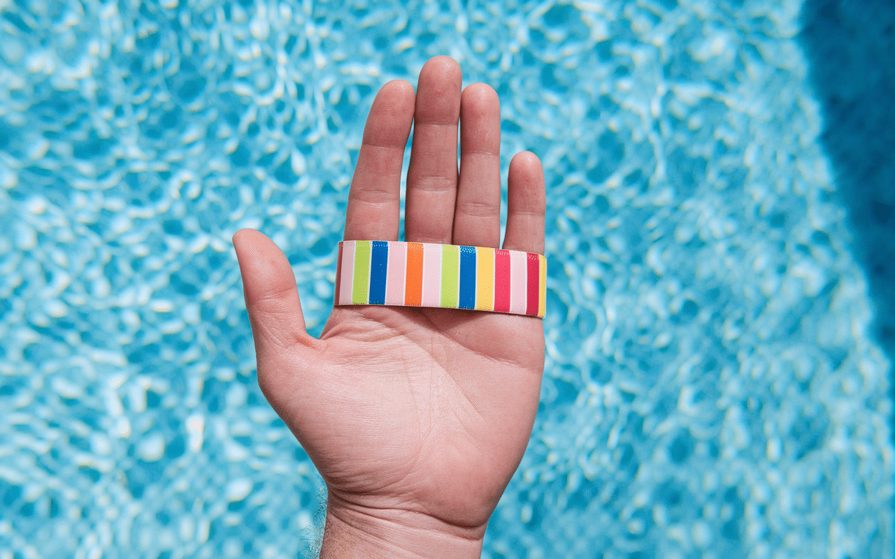 pas de trace de chlore sur bandelette main piscine
